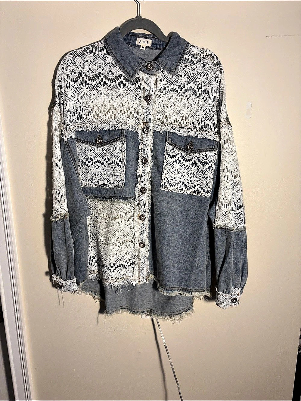 POL Lace Denim Button-Down Shirt in Blue & White Size Medium
